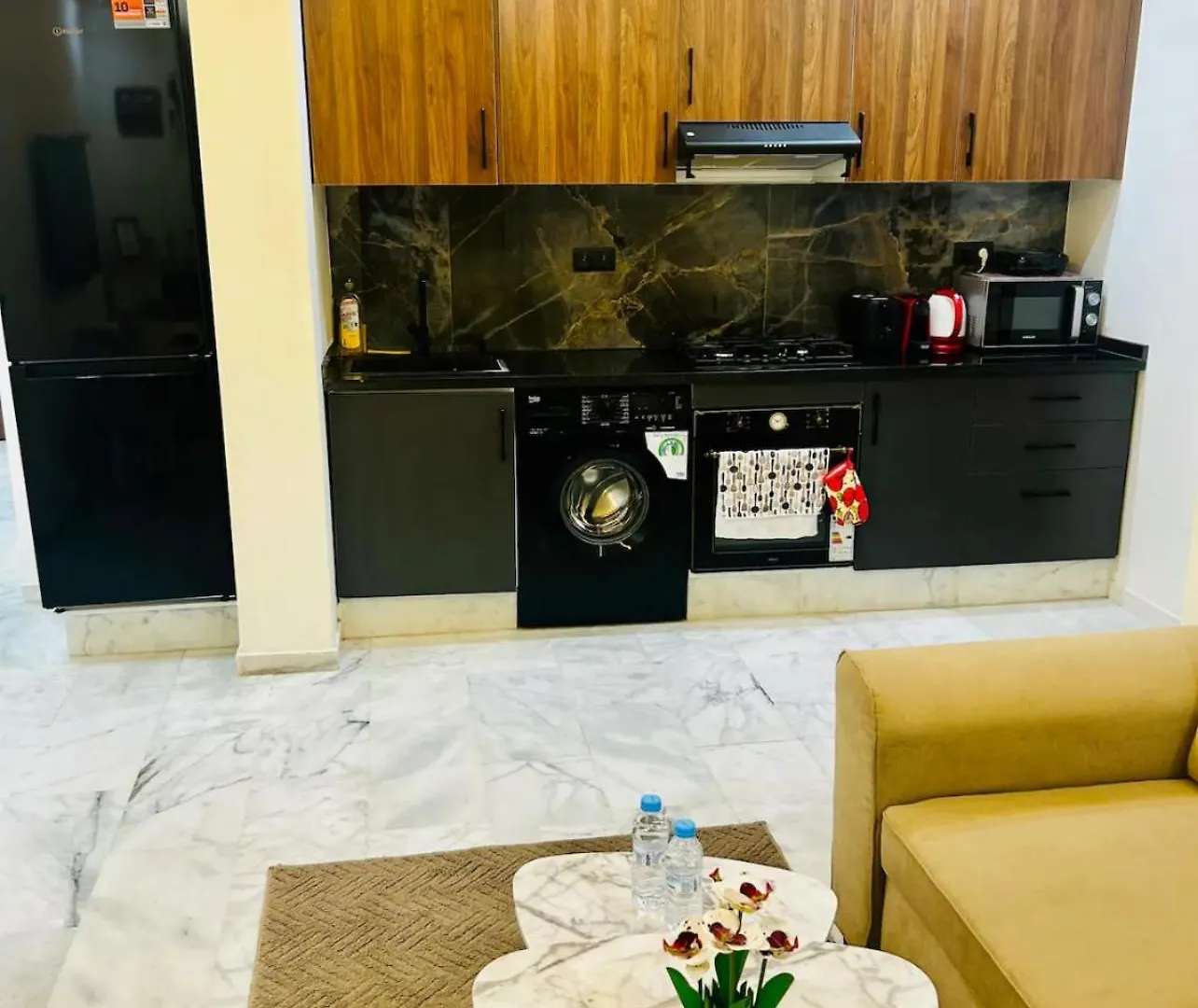 Charmant Appartement En Plein Centre Ville Gueliz Marrakesh Lägenhet